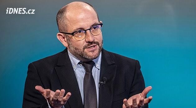 Nejbohatší procento vlastní třetinu všeho. Česko míří k oligarchii, varuje Prokop